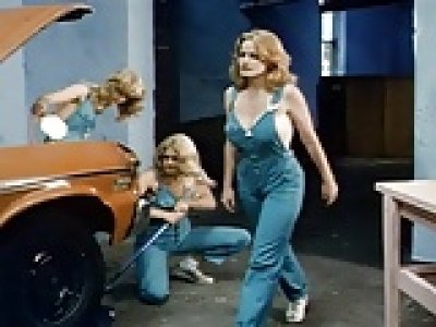 Garage Ladies (1981)