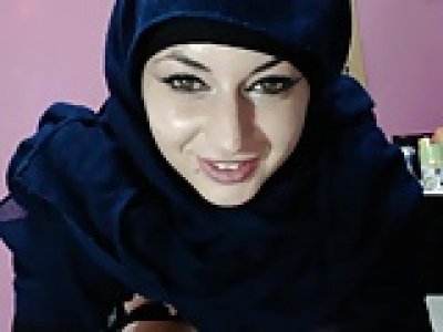Lovely Hijab Girl Anal On Cam