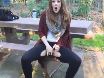RISKY Public Young girl SQUIRT Vol 2