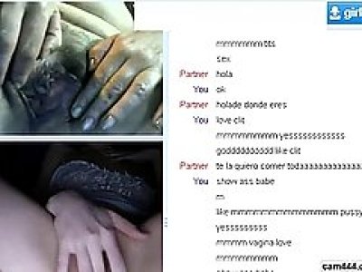 Cougar momma with big vagina lips in chat, cam