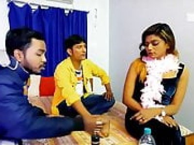 Threeway Group sex by Indians