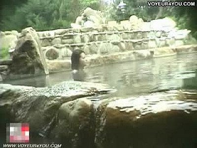 Outdoor sexy spring bath secret video