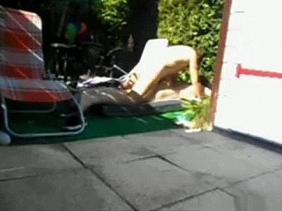 Garden quickie with my bride Sandy