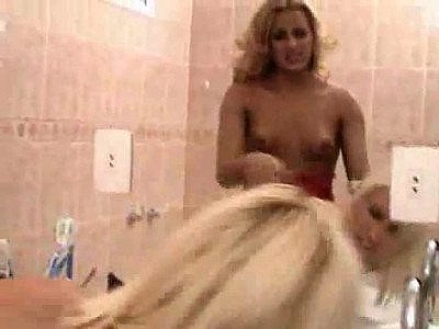 Whore blows a tranny and gets fucked