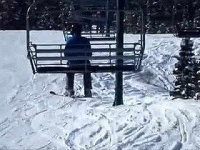 Girlfriend gives fellatio on ski lift and slope