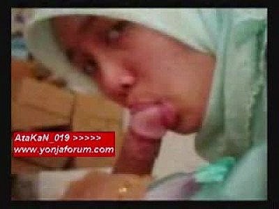 Arab chick amat pictures in slideshow