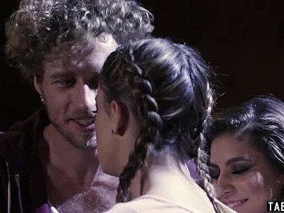 Innocent teen stepdaughter pushed into fourway bang HD