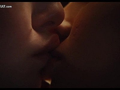 Nude Celebrities - Celebrity Lesbian Kisses