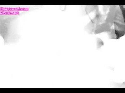 Pseudo-goth huge tiddy girl masturbates