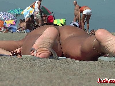 Jackass Voyeur Amazing Milf Ass and Pussy Close-up Voyeur