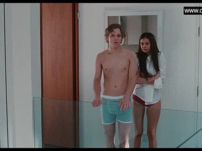 Julianne Moore, Amanda Seyfried Lesbian Sex Scene, Big Boobs + Nina Dobrev