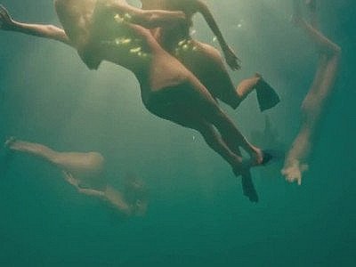 Celebrities naked in water compilation - Gretchen Mol Kelly Brook