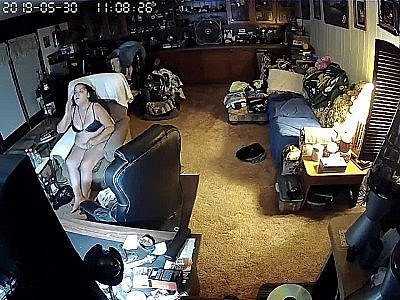 Girlfriend posing before we bang