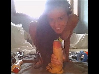 Camy whore anal dildo ride