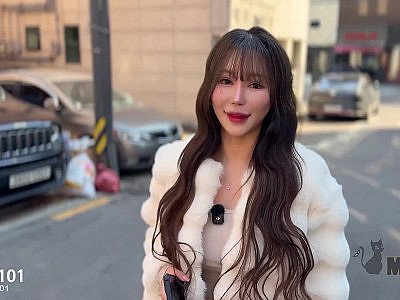 Perfect body Korean chick begs, Destroy and Breed me, please!